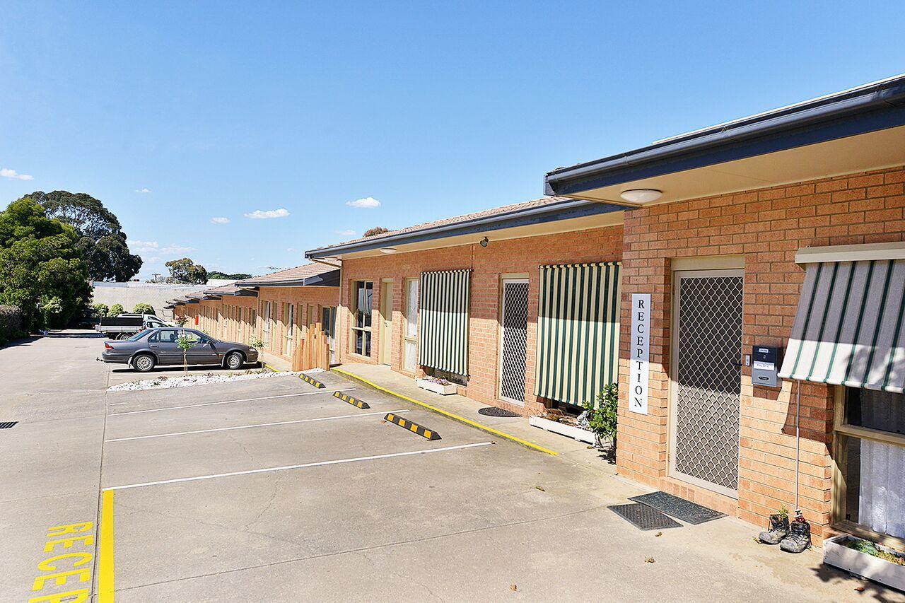 Cranbourne Motor Inn Exterior foto